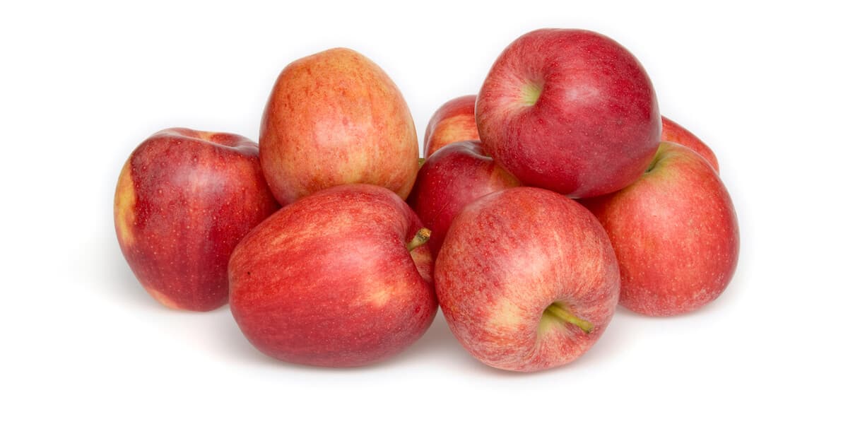 red apples